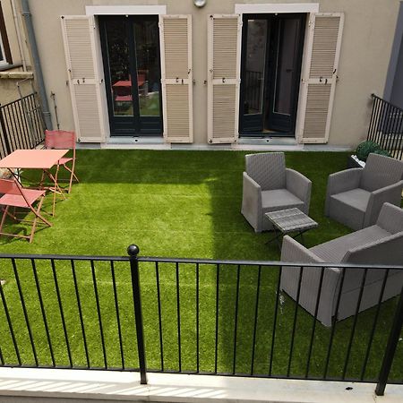 Ferienwohnung Les Terrasses Du Bouchon Troyes Exterior foto