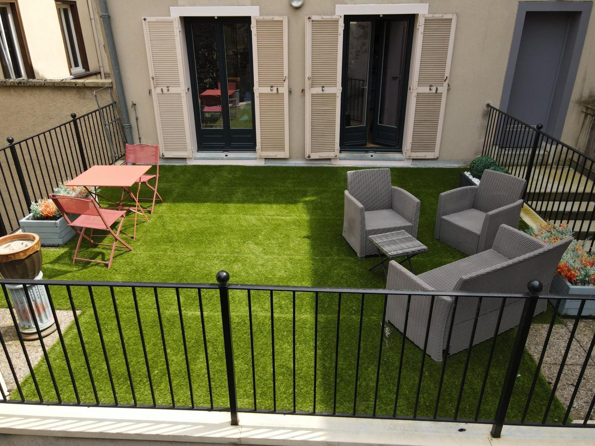 Ferienwohnung Les Terrasses Du Bouchon Troyes Exterior foto